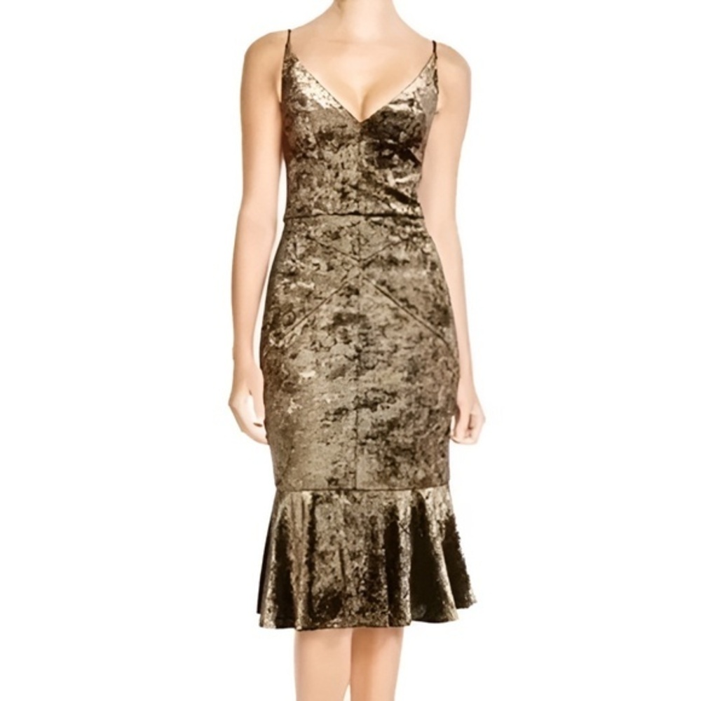 Black Halo. Bronze Crushed Velvet Fluted Cocktail Dress.